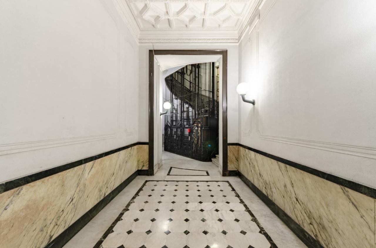 Joivy Elegant 1-Bedroom Flat Near Spianata Castelletto Genua Zewnętrze zdjęcie